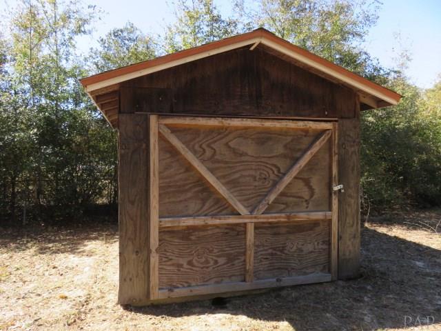 5745 Northrop Road Milton, FL 32570 - Photo 5 of 41 Gallery Image 5