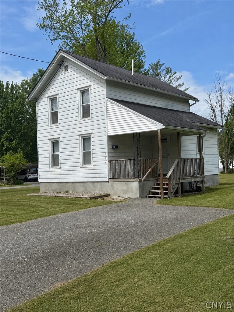 308 Grand Street Oneida, NY 13421 - Photo 1 of 25