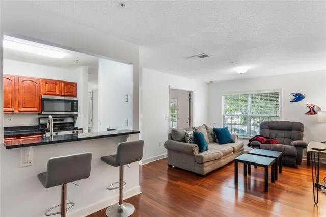 $164,000 | 2019 Dixie Belle Drive, Unit G, Orlando, FL 32812