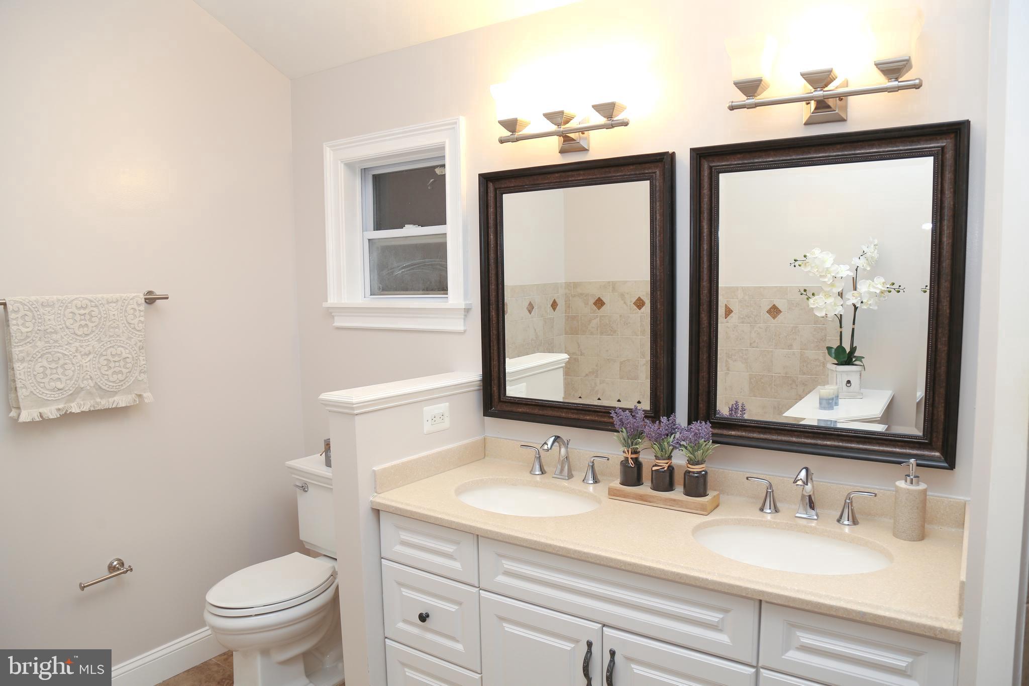11902 Smithfield Road Manassas, VA 20112 - Photo 18 of 38 Main Bathroom 2