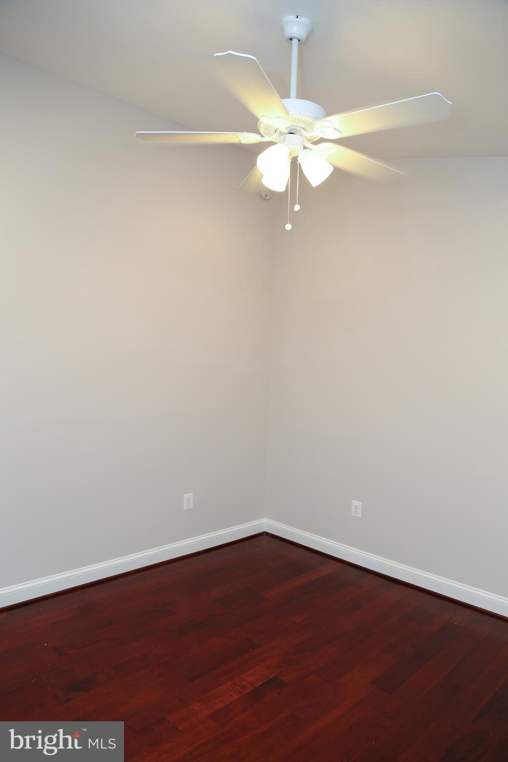 11902 Smithfield Road Manassas, VA 20112 - Photo 27 of 38 Bedroom 3