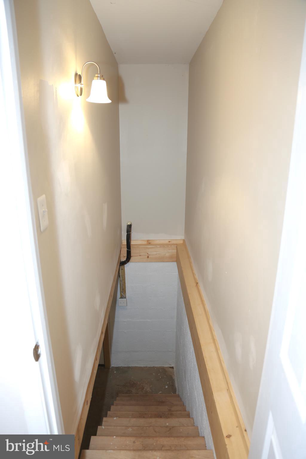 11902 Smithfield Road Manassas, VA 20112 - Photo 28 of 38 Stairs to go to the basement