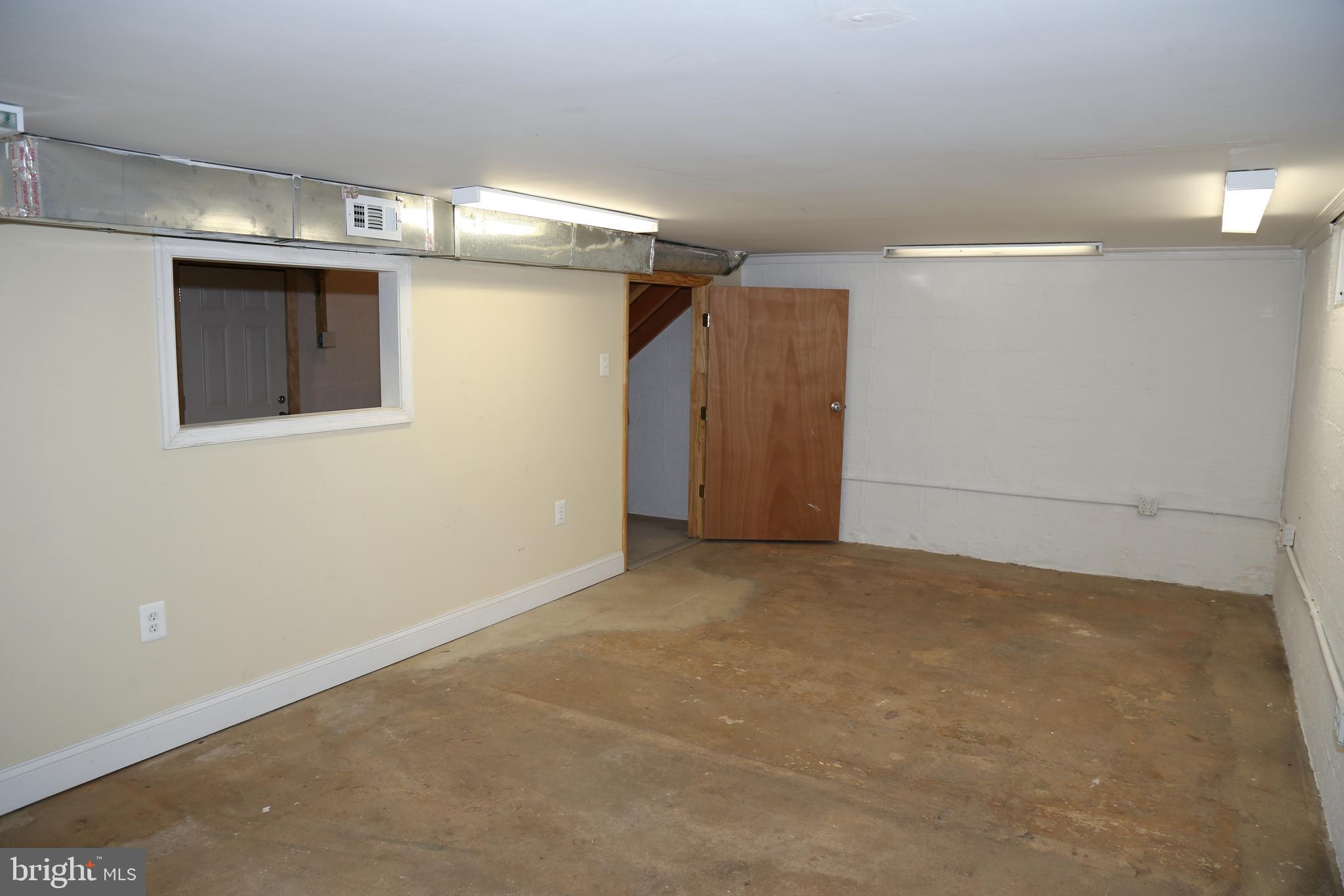 11902 Smithfield Road Manassas, VA 20112 - Photo 30 of 38 Extra storage room in the basement