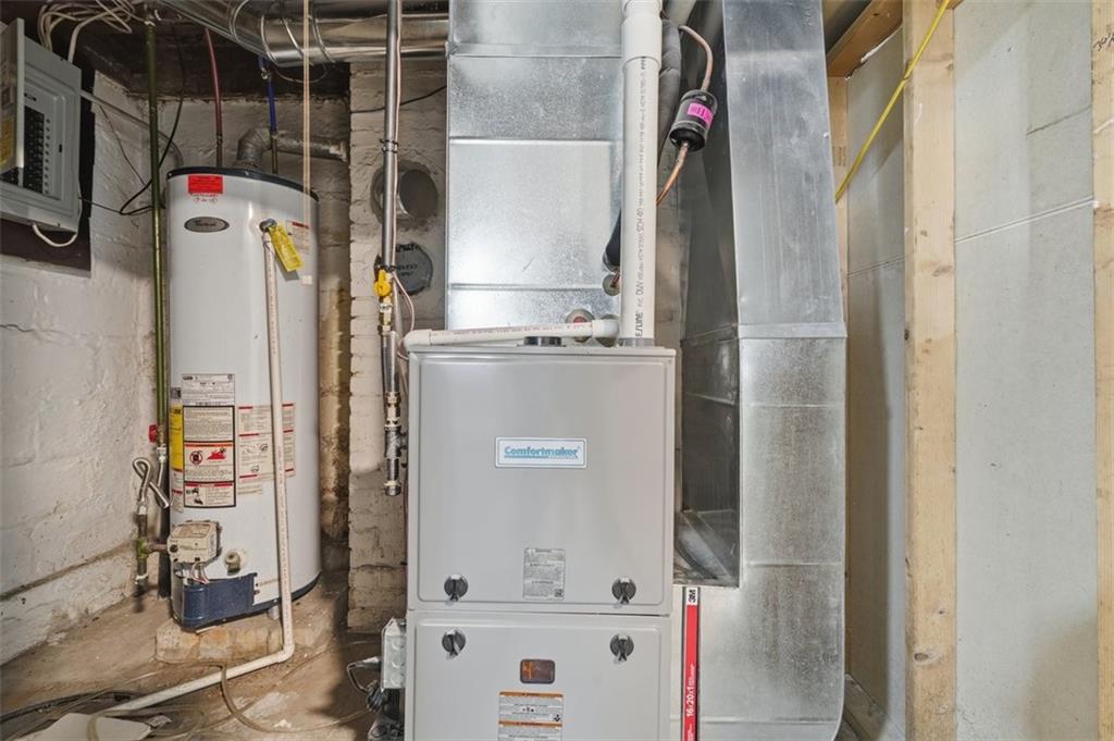 4423 Outlook Drive West Mifflin, PA 15122 - Photo 27 of 31