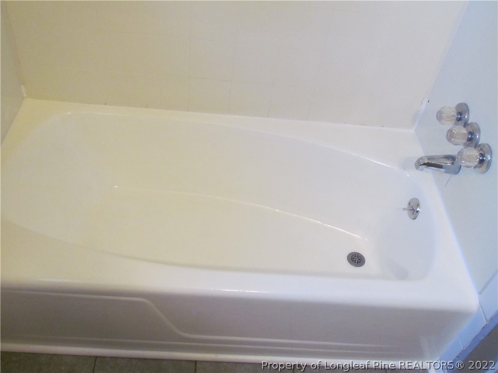 5314 Hampton Road Fayetteville, NC 28311 - Photo 11 of 23 Gallery Image 11