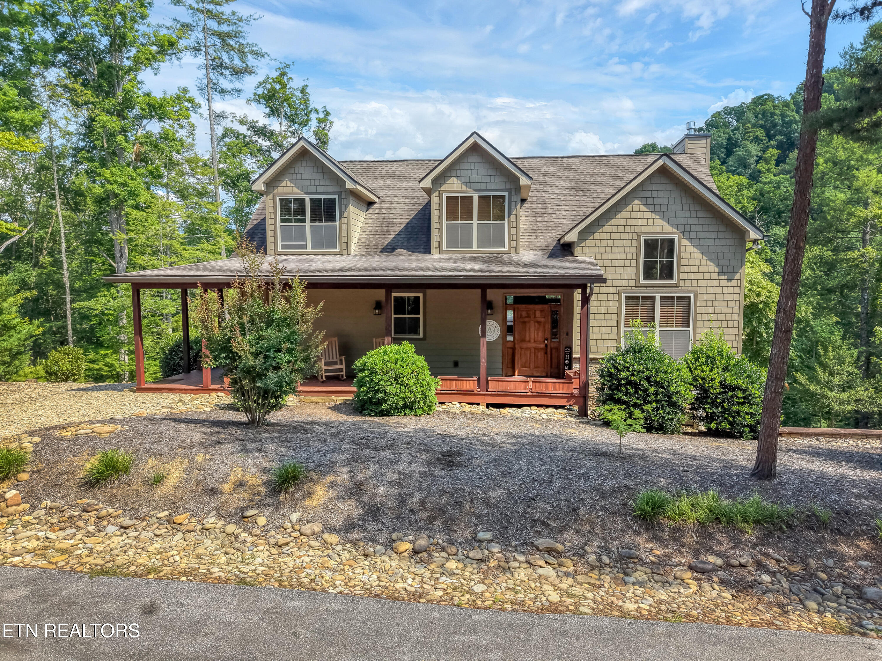 196 Cold Springs Trace Townsend, TN 37882 - Photo 4 of 58 DJI_20260625162056_0073_D_10-2