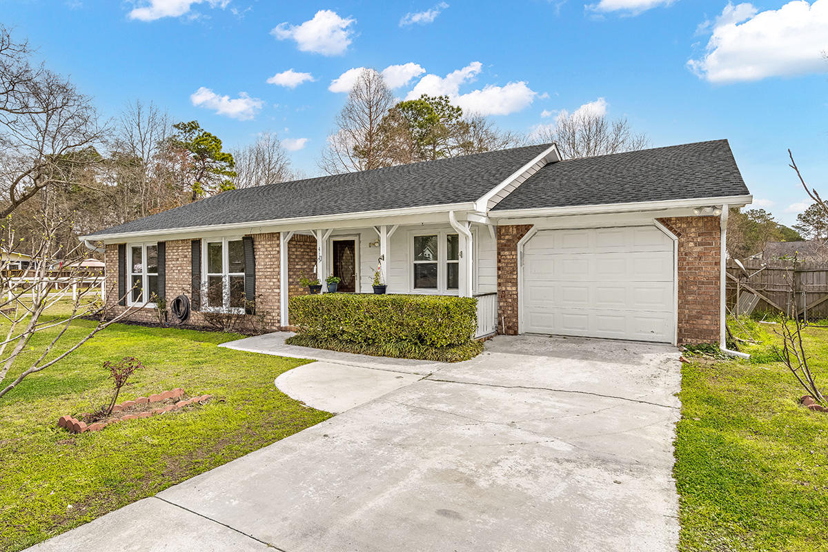 415 Longleaf Road Summerville, SC 29486 - Photo 3 of 25 GPS VISUALS RE PHOTOGRAPHY 3