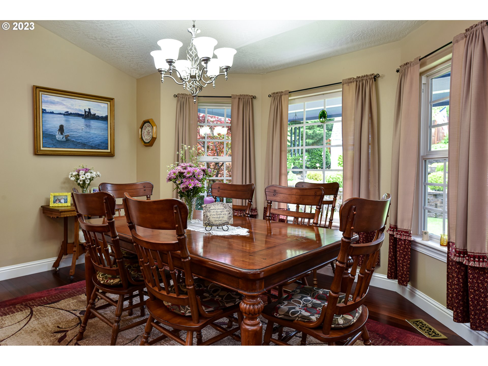 780 Fairview Loop Cottage Grove, OR 97424 - Photo 15 of 32 Dining Room