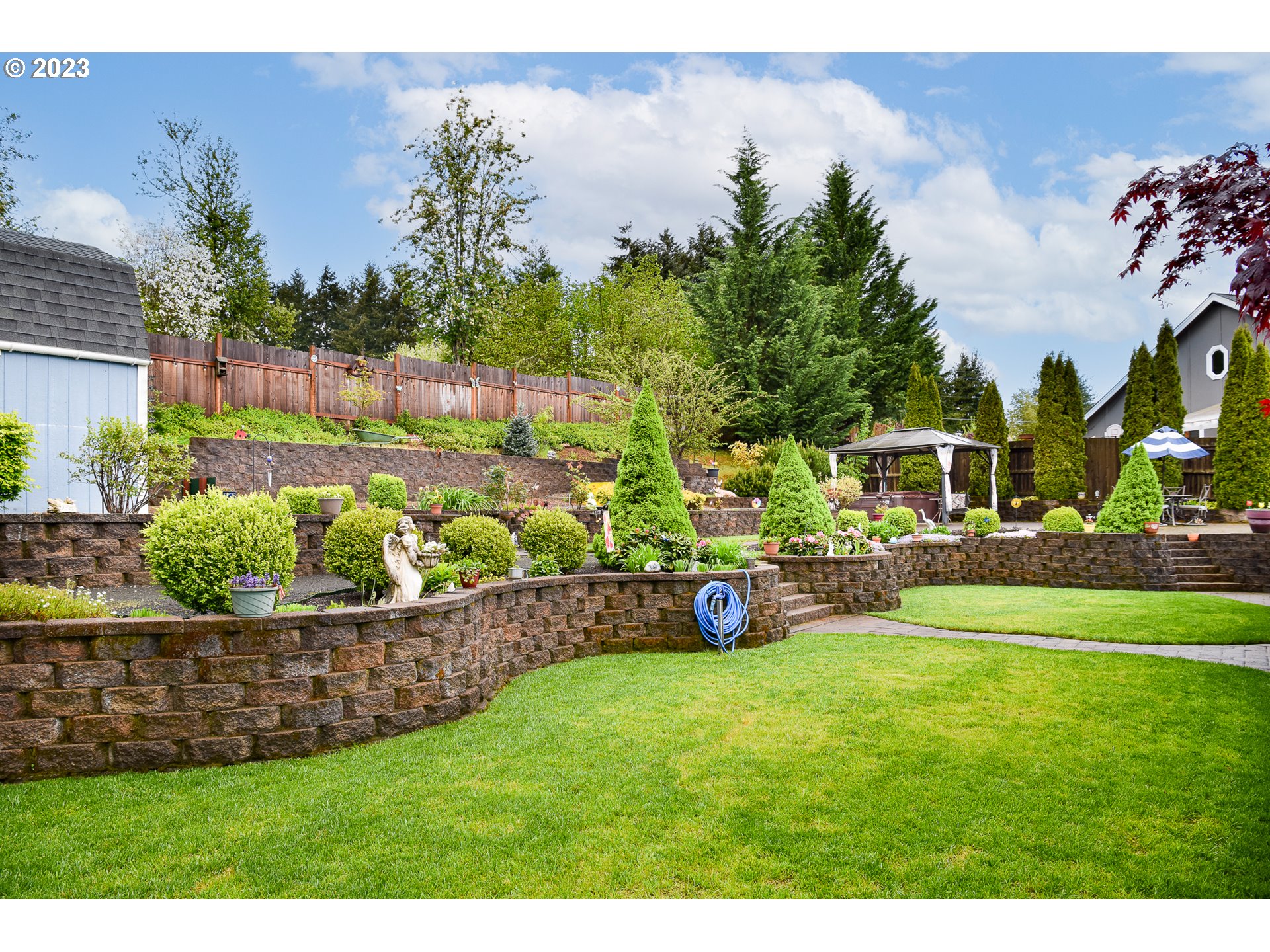 780 Fairview Loop Cottage Grove, OR 97424 - Photo 25 of 32 Backyard