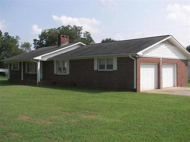 1199 Holly Springs Road Lyman, SC 29365 - Photo 2 of 13
