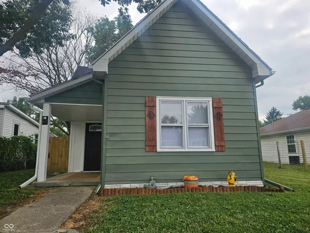$124,900 | 1437 West 10th Street, Muncie, IN 47302