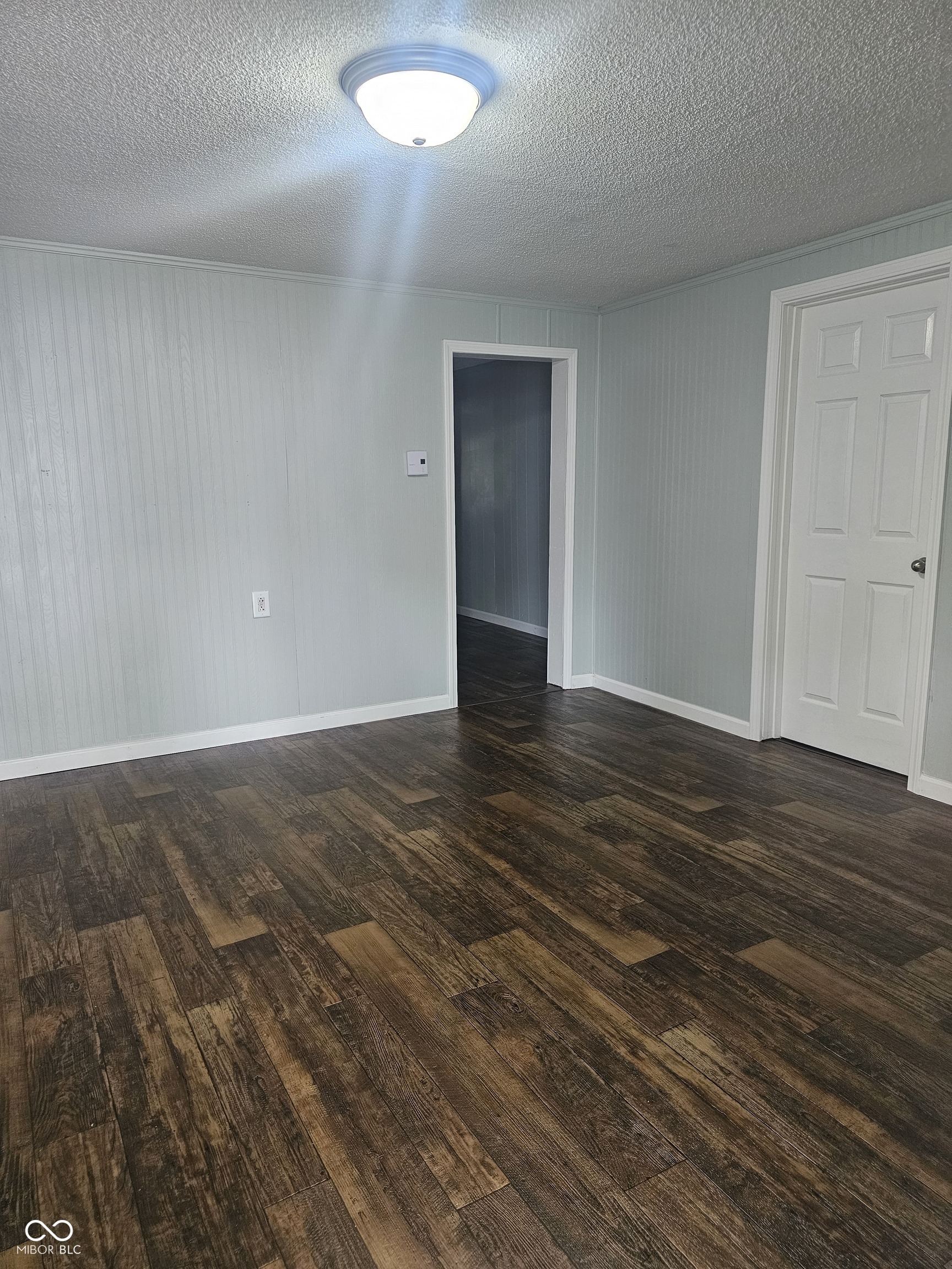 1437 West 10th Street Muncie, IN 47302 - Photo 11 of 15