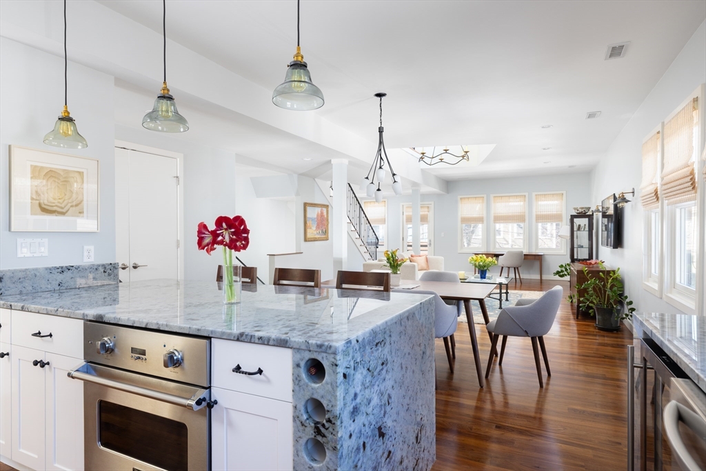 95 Beals Street, Unit 2 Brookline, MA 02446 - Photo 7 of 18