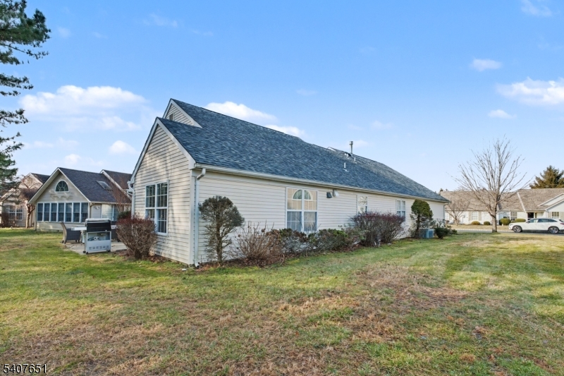 2401 Braddock Road Toms River, NJ 08755 - Photo 20 of 24