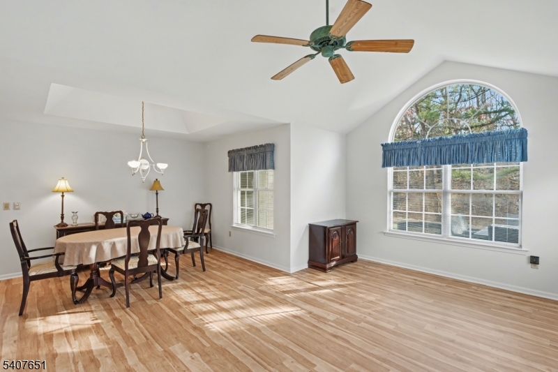 2401 Braddock Road Toms River, NJ 08755 - Photo 6 of 24