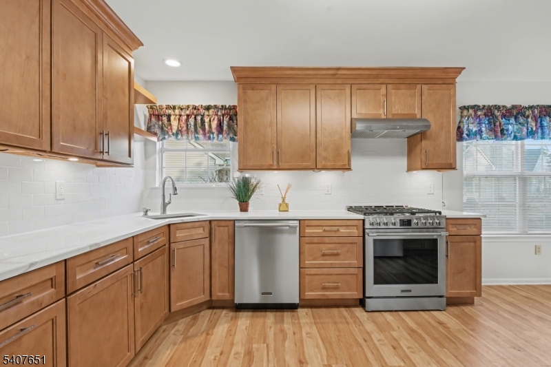 2401 Braddock Road Toms River, NJ 08755 - Photo 10 of 24