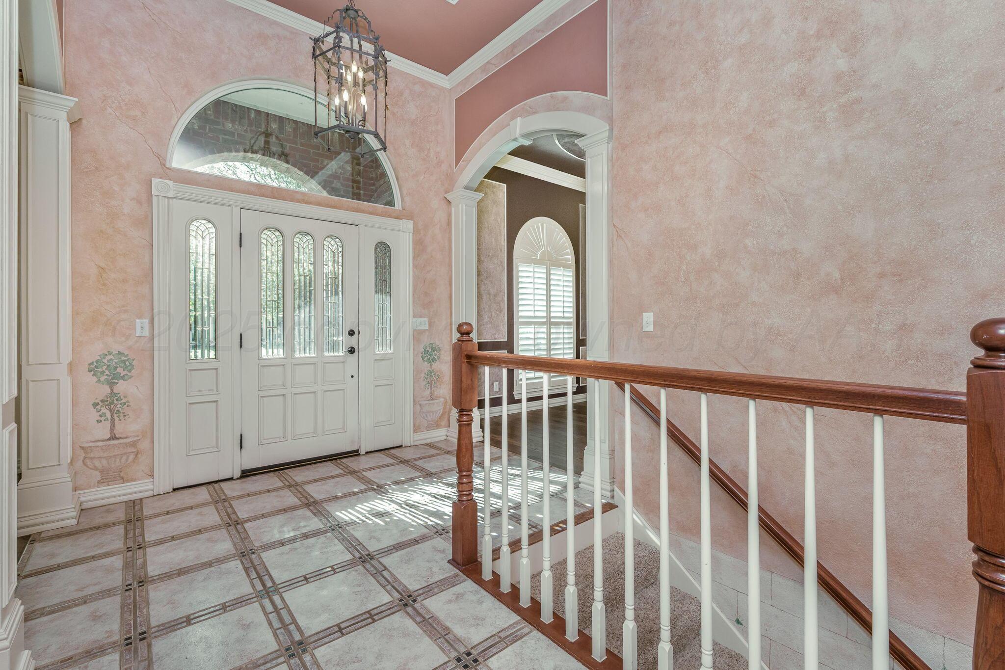 7408 Park Ridge Drive Amarillo, TX 79119 - Photo 16 of 51 a view of entryway with interior