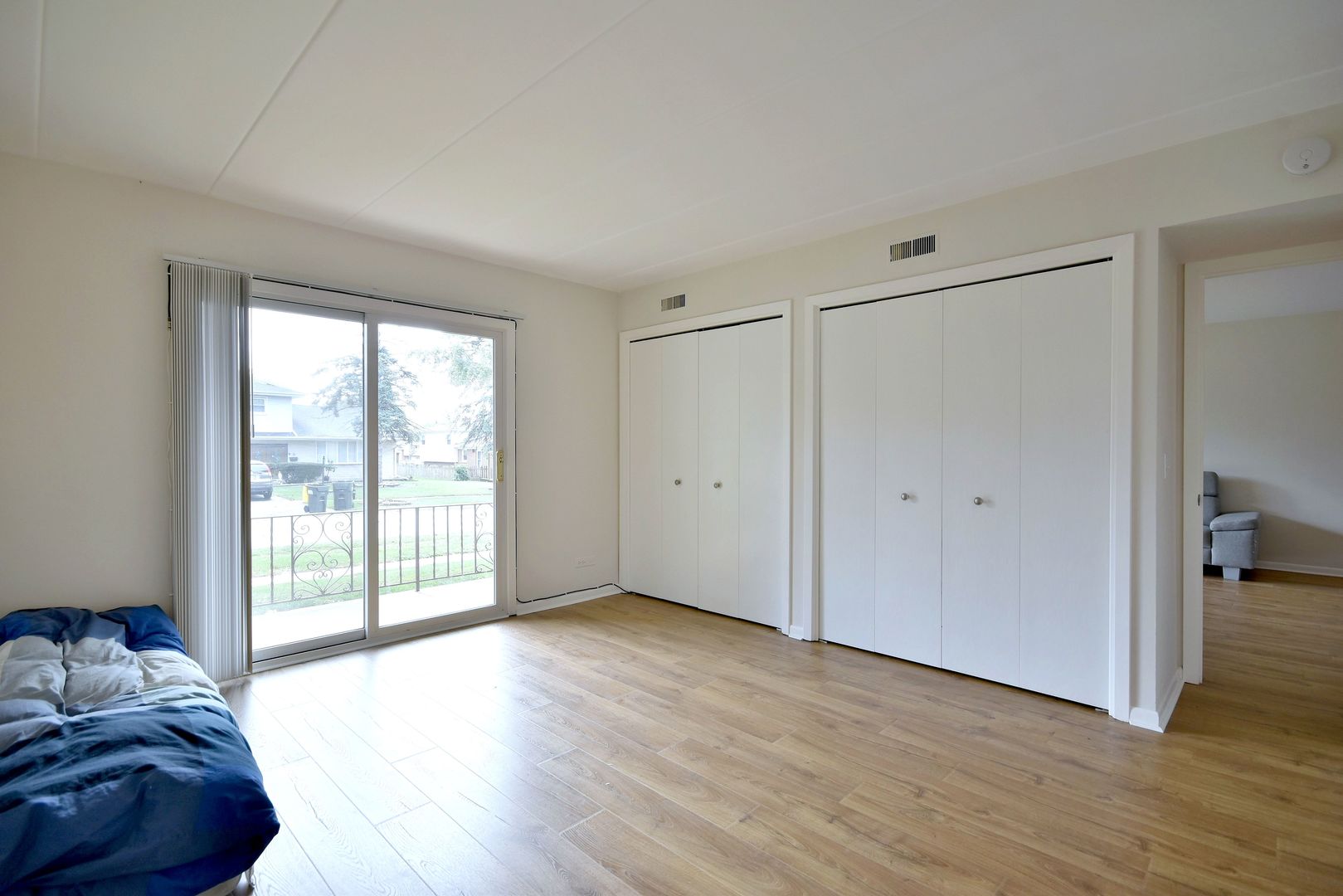 3-n550 Crown Road, Unit 9 Elmhurst, IL 60126 - Photo 15 of 28 Gallery Image 15