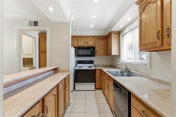 $739,900 | 3342 Bradbury Road, Unit 20, Los Alamitos, CA 90720