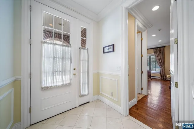 $3,750,000 | 21 Priscilla Lane, Englewood Cliffs, NJ 07632