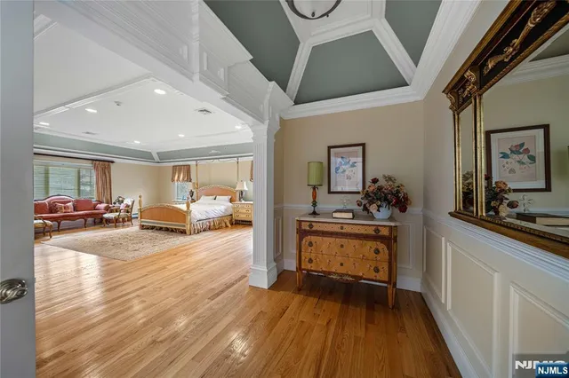 $3,750,000 | 21 Priscilla Lane, Englewood Cliffs, NJ 07632