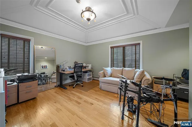 $3,750,000 | 21 Priscilla Lane, Englewood Cliffs, NJ 07632