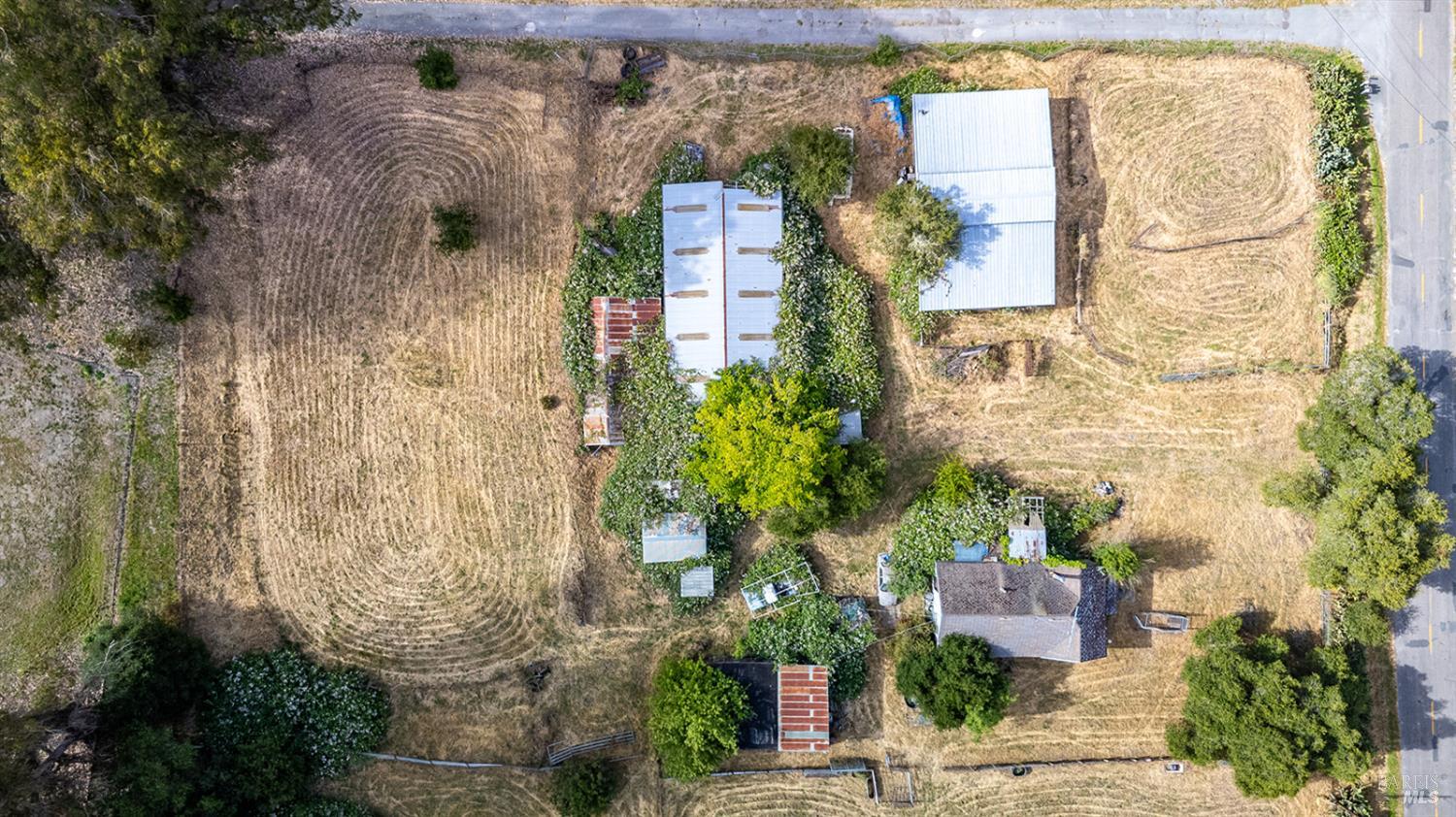 2095 Goodwin Avenue Penngrove, CA 94951 - Photo 5 of 55