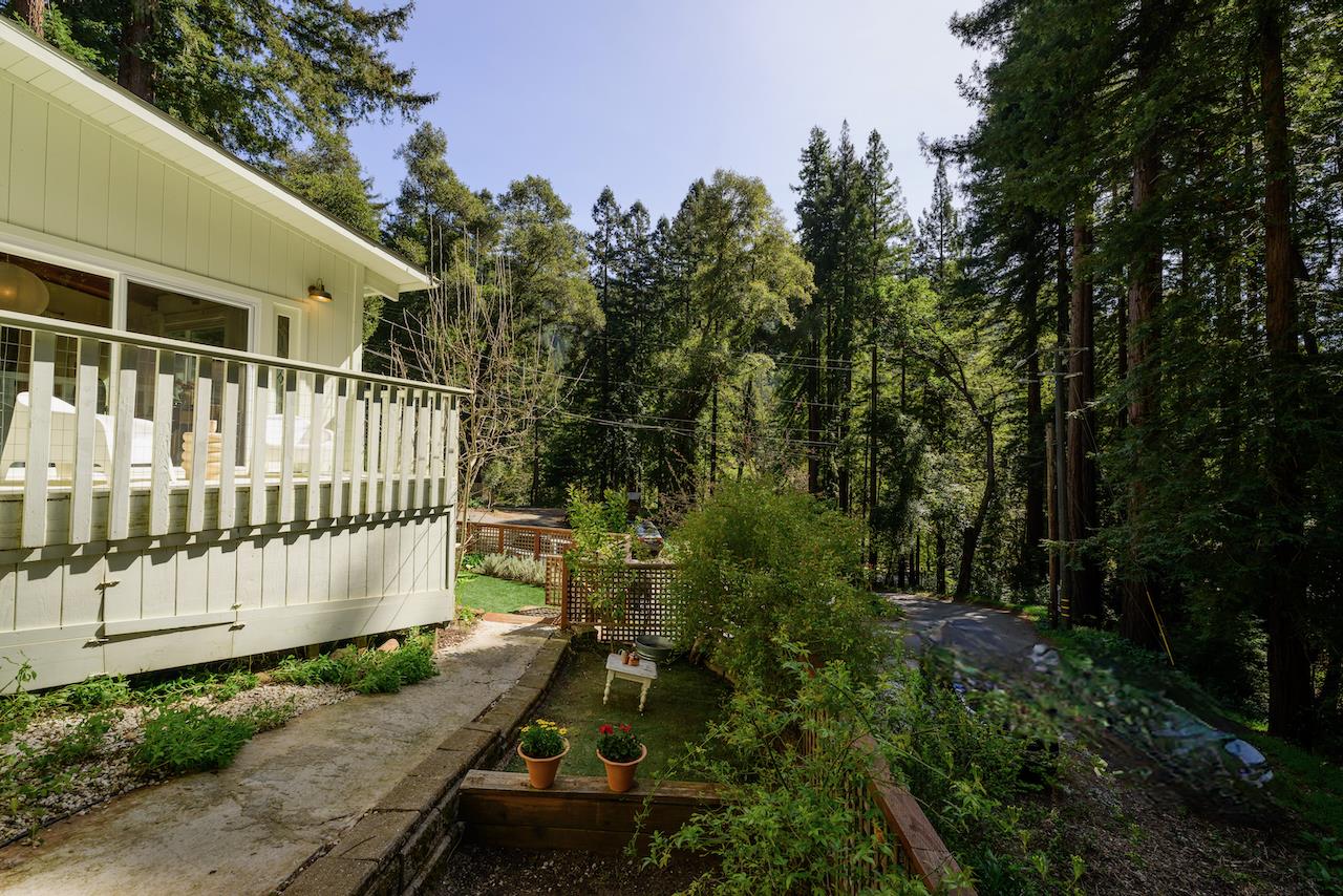 10735 Westwood Road Felton, CA 95018 - Photo 19 of 118