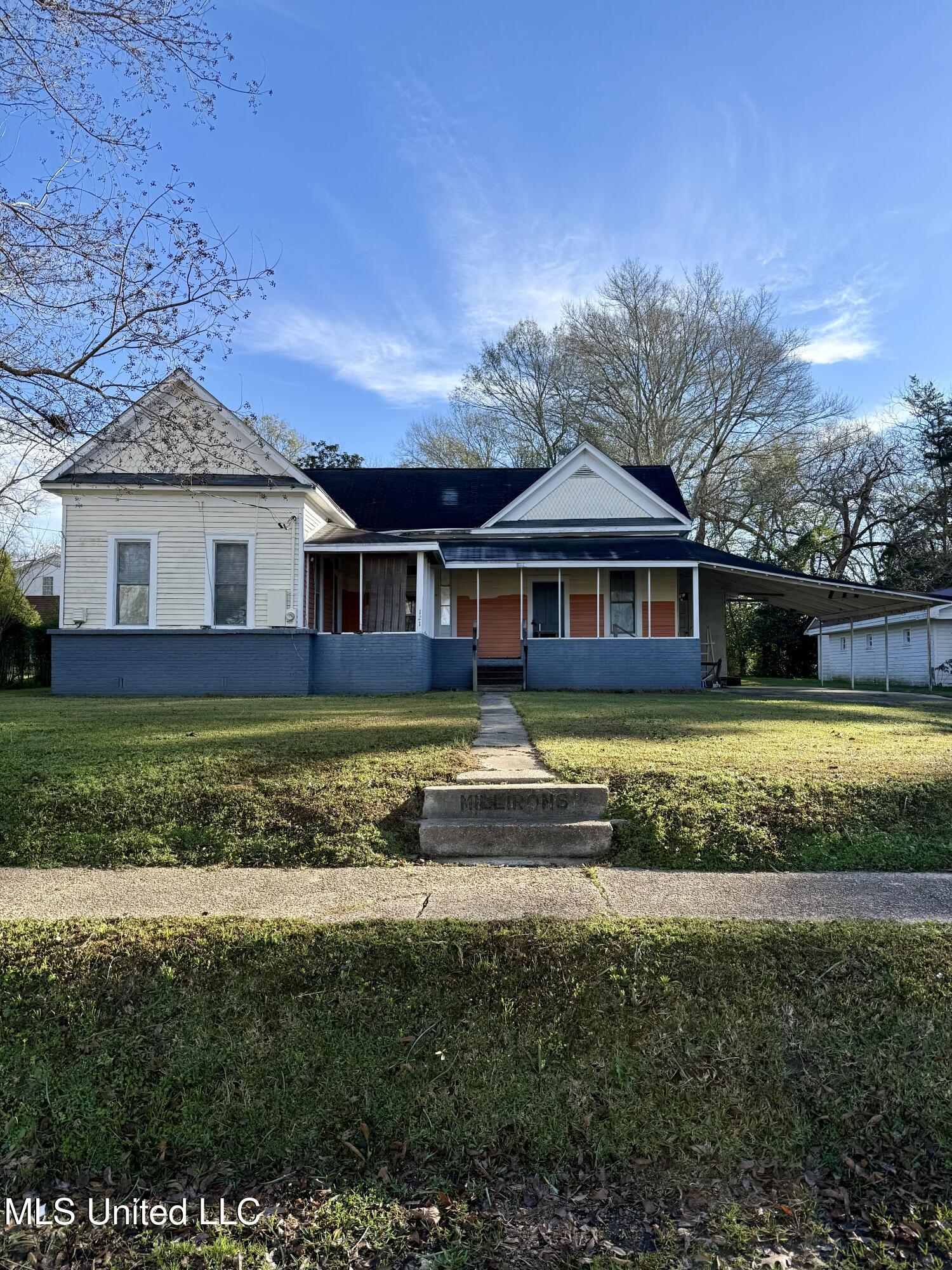 121 2nd Street North Wiggins, MS 39577 - Photo 1 of 3 IMG_8841