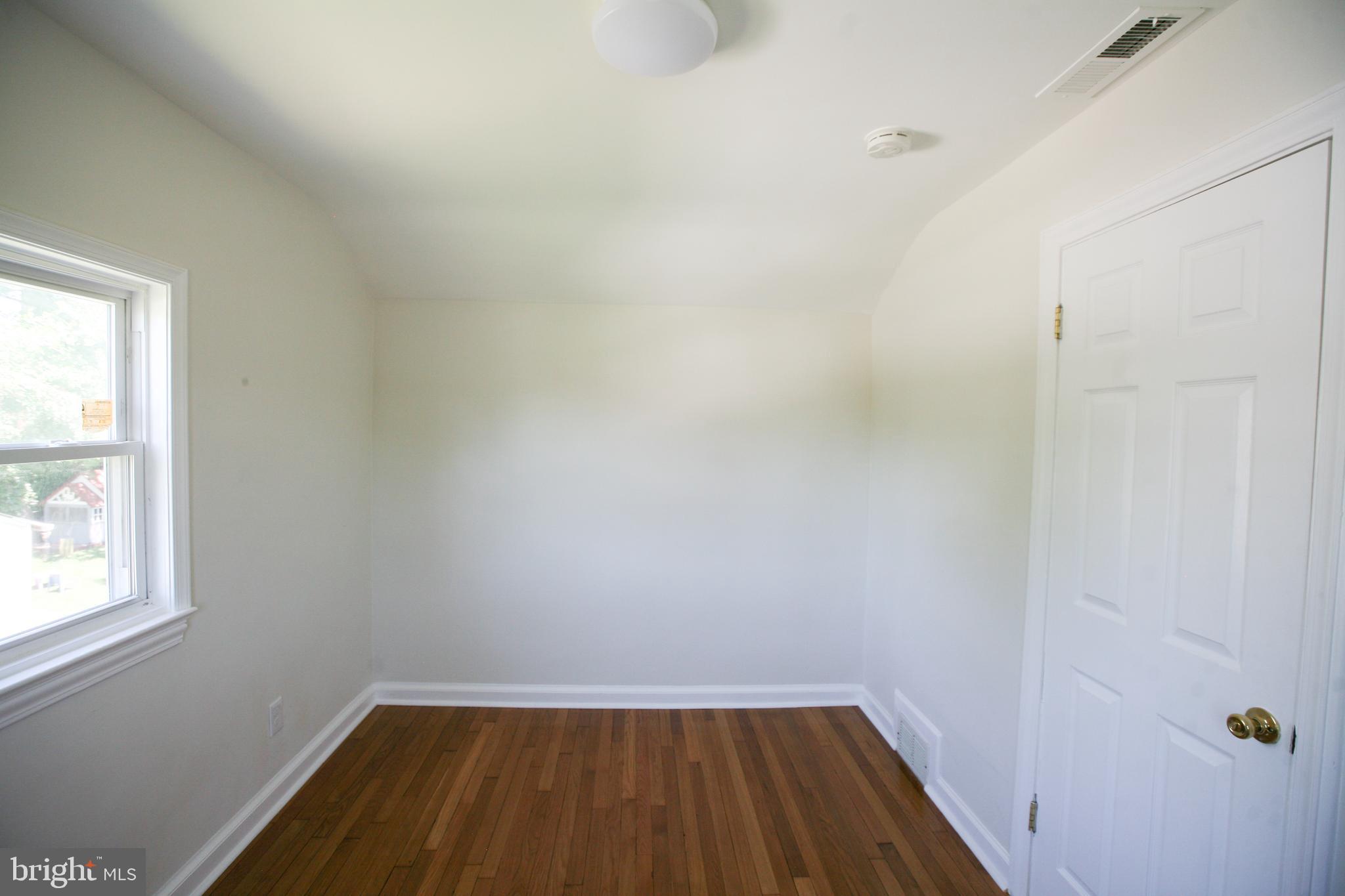 800 Chillum Road Hyattsville, MD 20783 - Photo 20 of 40