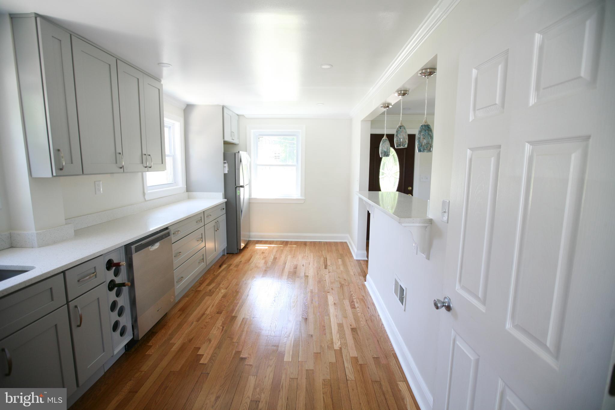 800 Chillum Road Hyattsville, MD 20783 - Photo 3 of 40