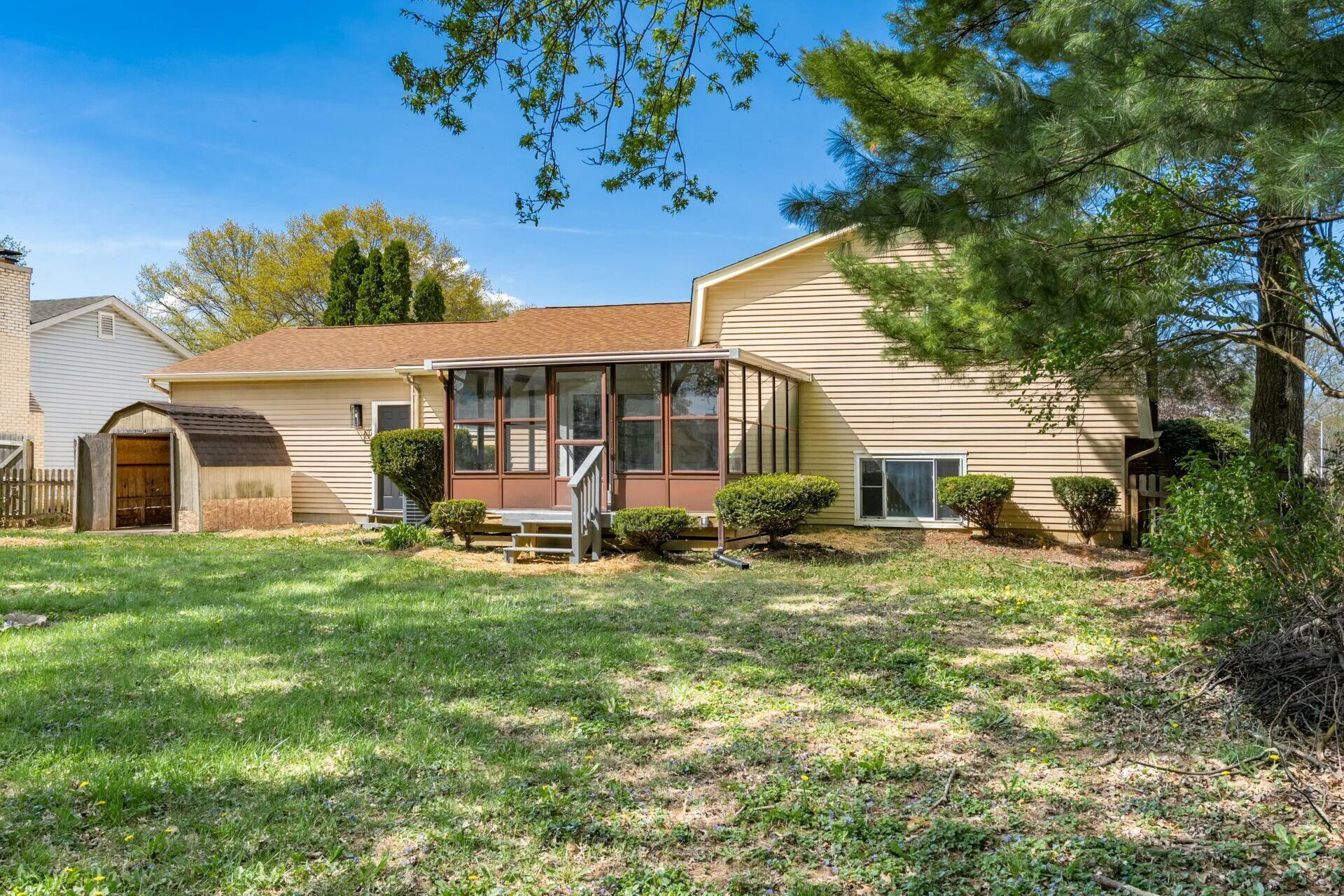 239 Chapelfield Road Columbus, OH 43230 - Photo 42 of 44 tempImage218a5S