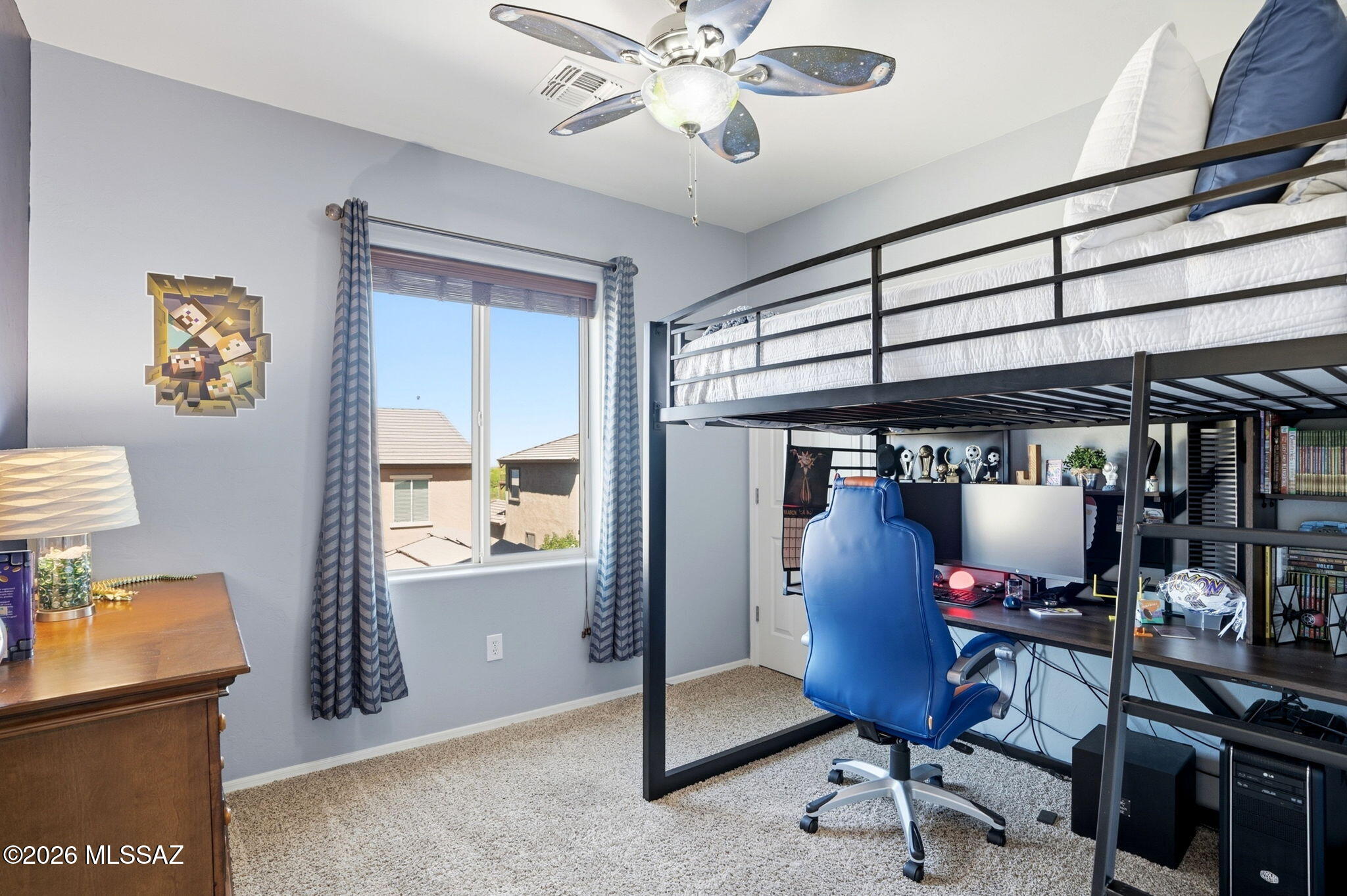 211 East Refuge Loop Vail, AZ 85641 - Photo 22 of 48 a workspace with furniture and window