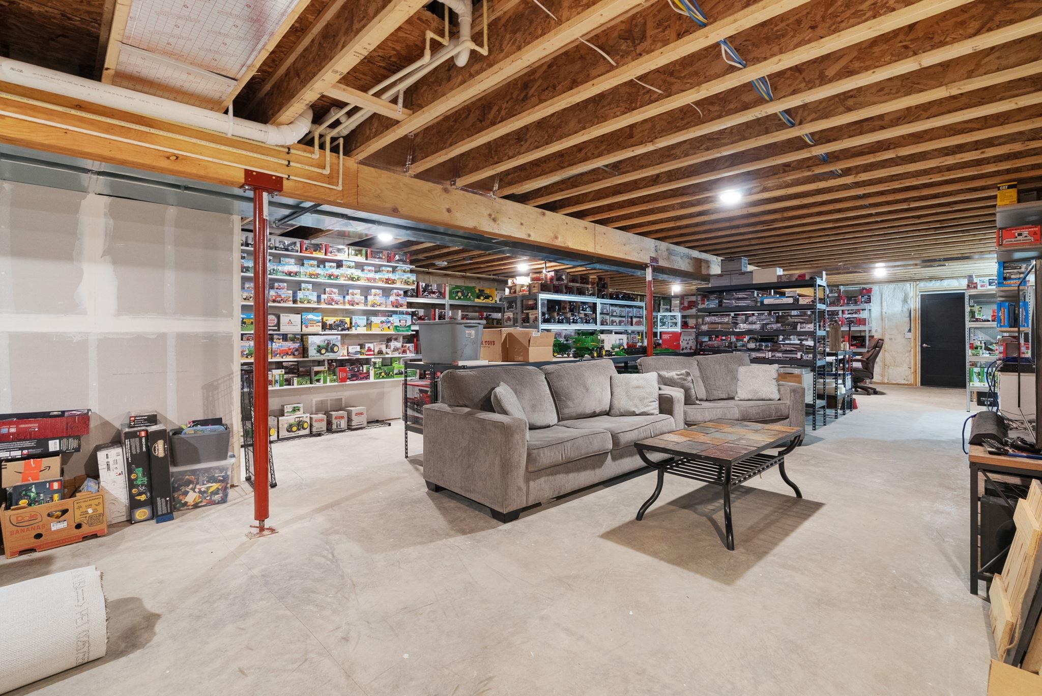 11218 North Crocker Road Brooklyn, WI 53521 - Photo 31 of 46