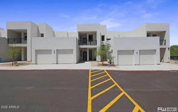 $2,095 | 16655 East El Lago Boulevard, Unit 205, Fountain Hills, AZ 85268