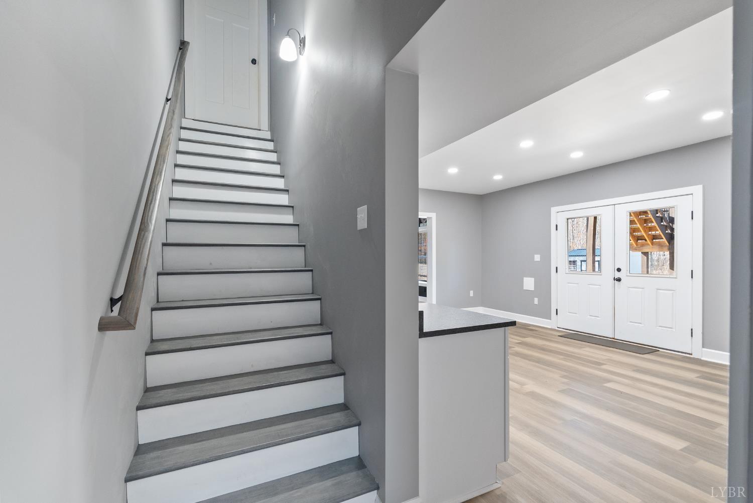 835 Sunset Ridge Drive Concord, VA 24538 - Photo 39 of 57 a view of entryway with wooden floor