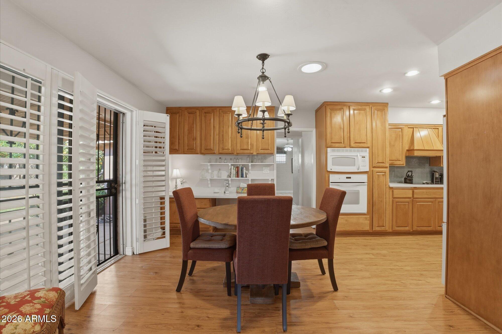 7720 North 3rd Avenue Phoenix, AZ 85021 - Photo 11 of 32 Kitchen