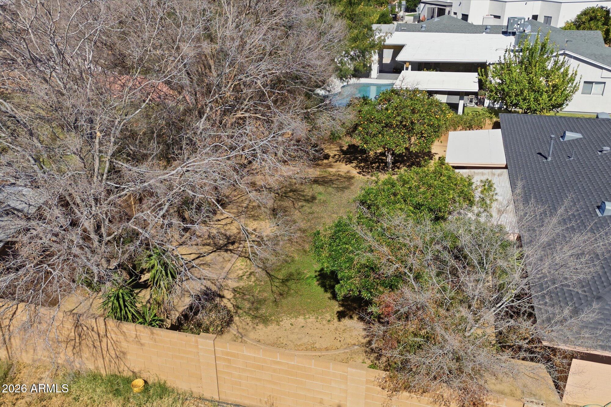 7720 North 3rd Avenue Phoenix, AZ 85021 - Photo 28 of 32 Mature Landscaping