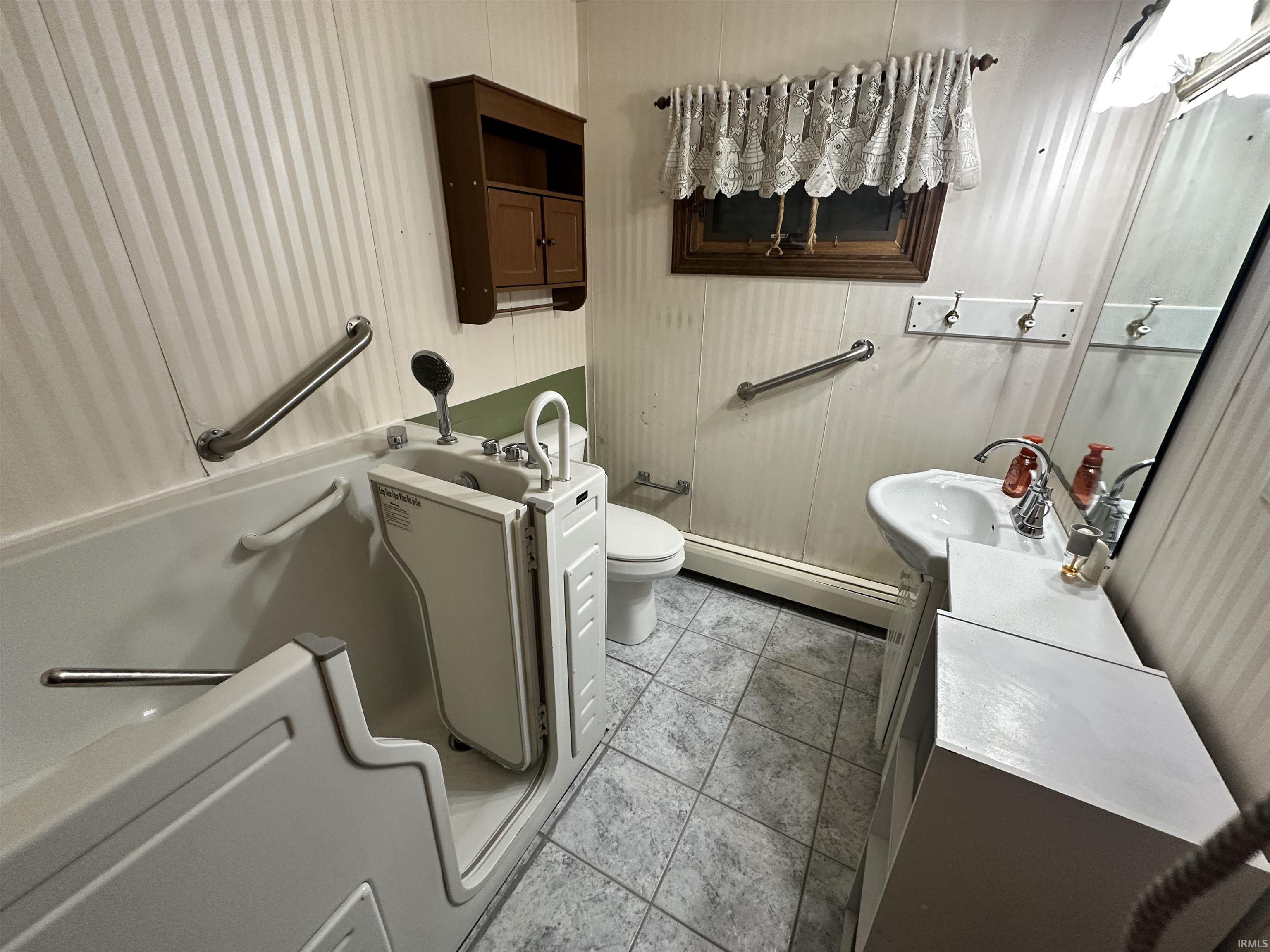 441 East 7th Street Portland, IN 47371 - Photo 14 of 30