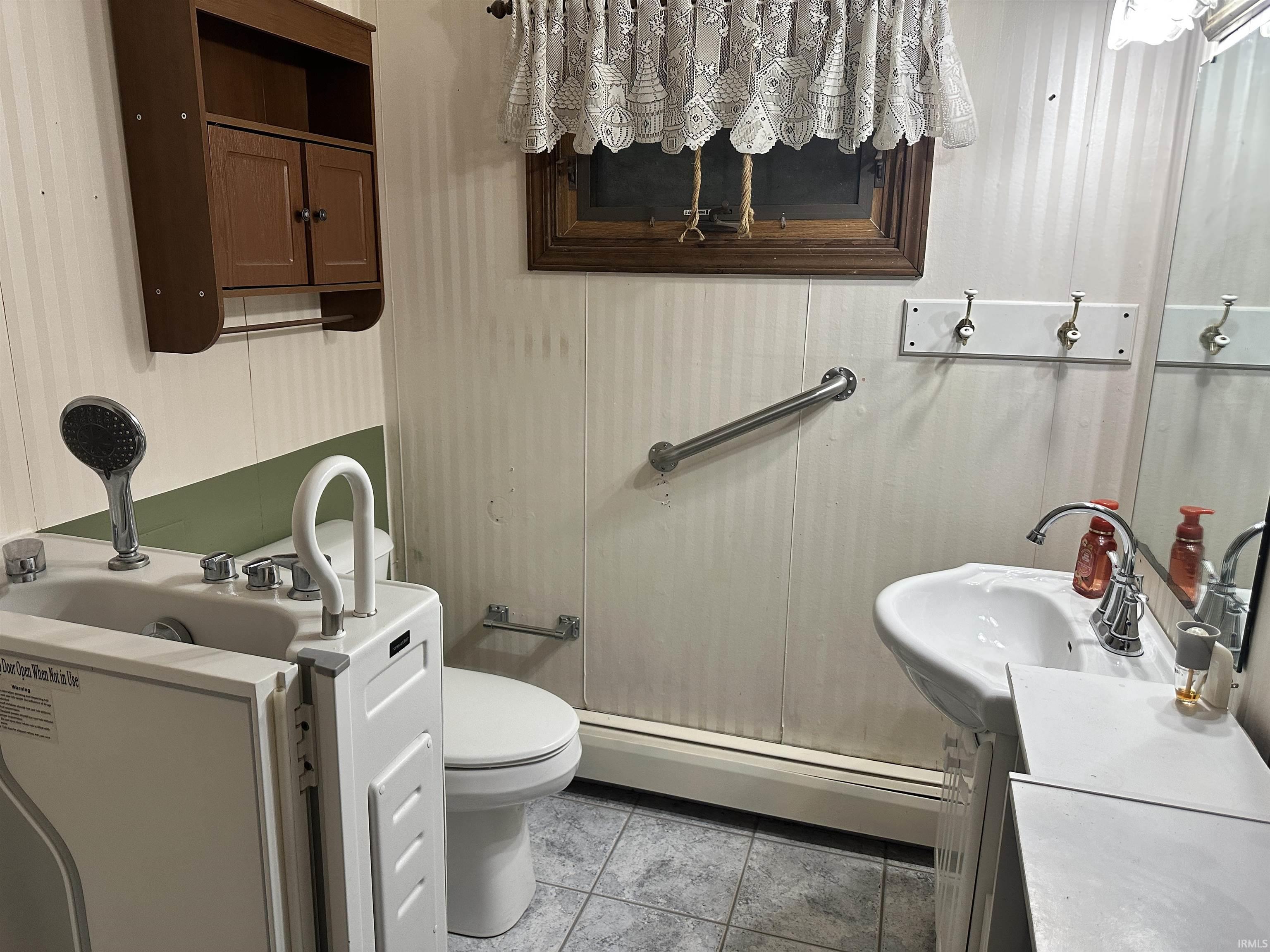 441 East 7th Street Portland, IN 47371 - Photo 15 of 30