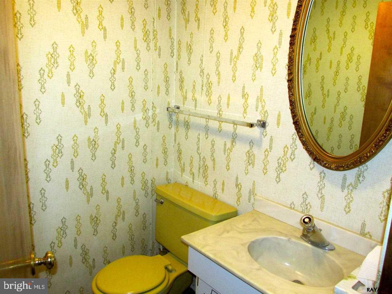 3320 Harrowgate Road York, PA 17402 - Photo 29 of 36 Gallery Image 29