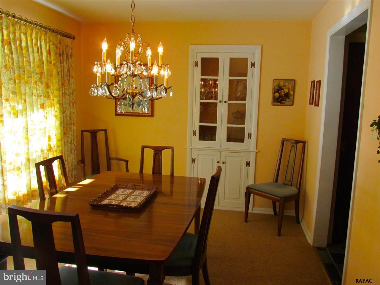 3320 Harrowgate Road York, PA 17402 - Photo 7 of 36 Gallery Image 7