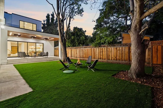 $4,398,000 | 700 Farley Street, Mountain View, CA 94043