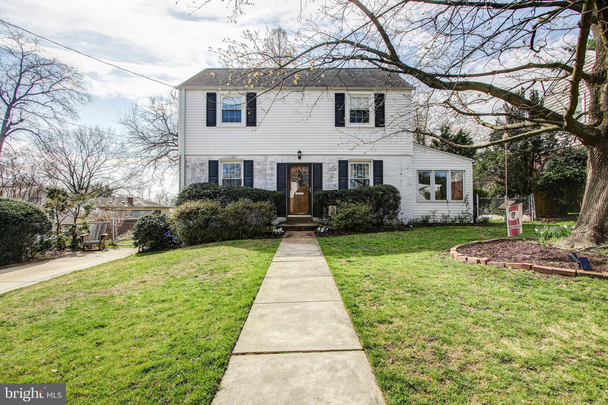 308 Waterford Road Silver Spring, MD 20901 - Photo 1 of 42 Welome Home!