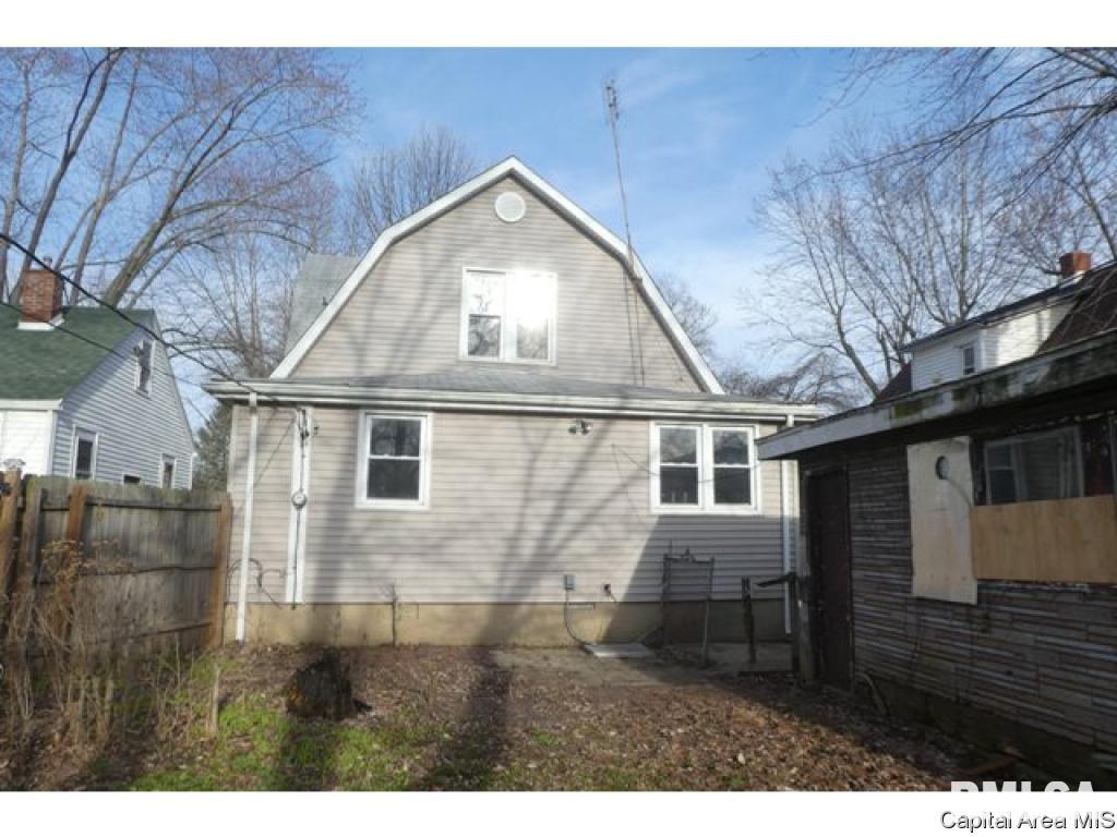 2233 South 10th Street Springfield, IL 62703 - Photo 18 of 20