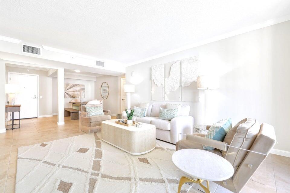 101 Plaza Real South, Unit 606 Boca Raton, FL 33432 - Photo 3 of 17 Living Room