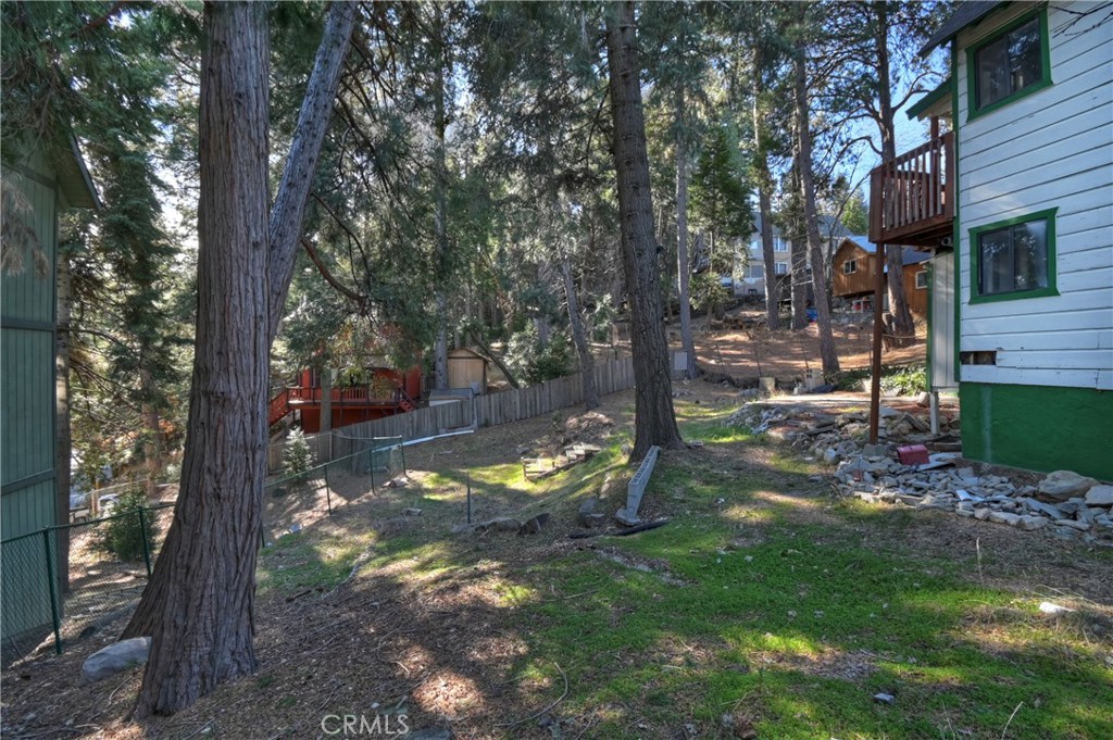 26331 Alpine Lane Twin Peaks, CA 92391 - Photo 39 of 41 a view of a yard with a tree