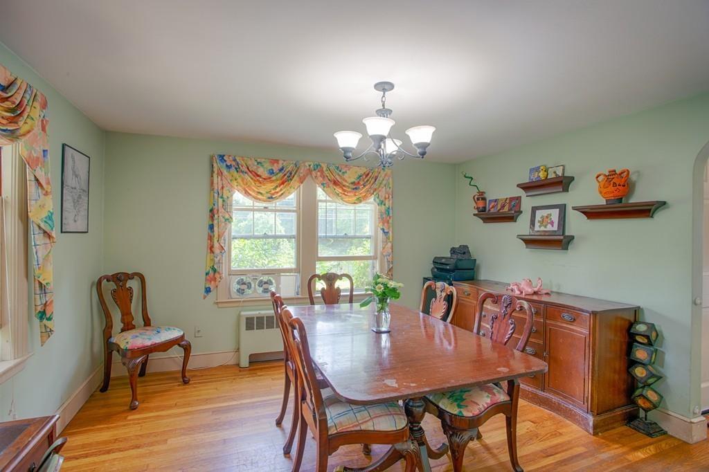 92 Evans Road Marblehead, MA 01945 - Photo 8 of 33 Gallery Image 8
