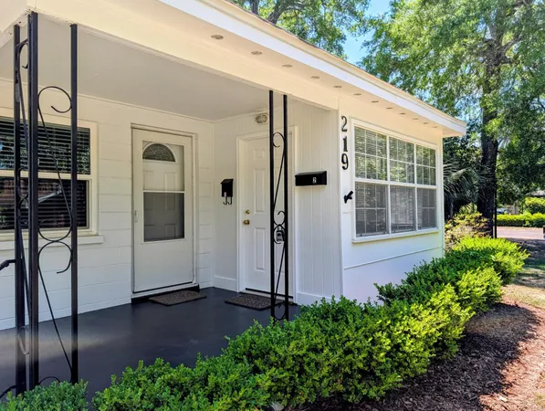 $1,800 | 219 West 7th Avenue, Unit 2, Tallahassee, FL 32303