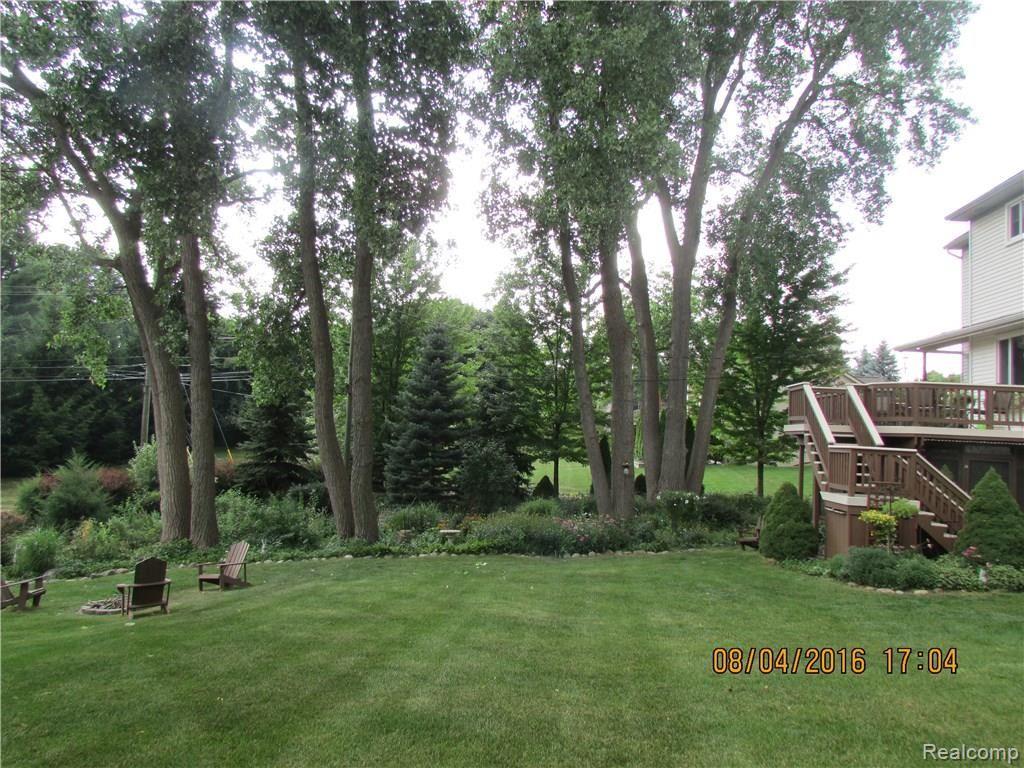 2595 Walton Blvd. Rochester, MI 48309 - Photo 35 of 43 IMG_1320.JPG